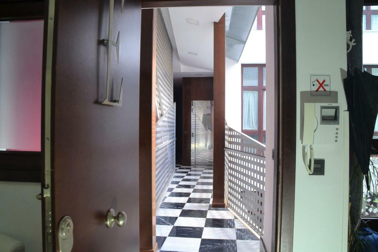 Carreteria Pool Apartamentosmalagamanagement 外观 照片